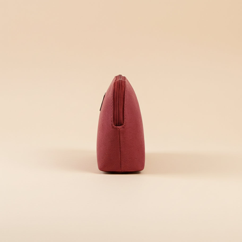 K0026XB | Pochette da Donna in Canvas/Vera Pelle pieno fiore Volanata - Colore Bordeaux/Testa Moro. Chiusura con lampo. Dimensioni: cm 17 x 13 x 6,5 - Confezione: Sacchetto Tnt-4