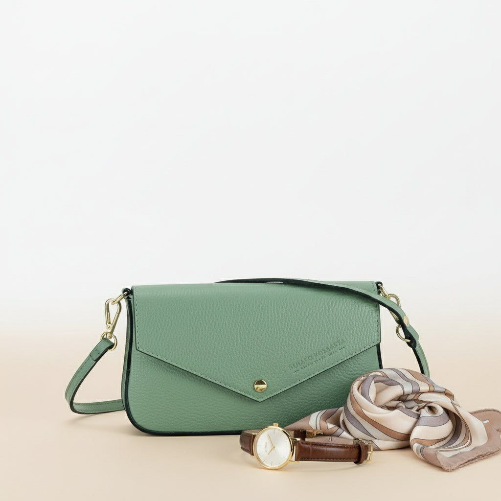 RB1023BF | Small Shoulder Bag with Removable Chain Strap in Genuine Leather Made in Italy. Flap Closure. Shiny Gold metal hardware - Mint color - Dimensions: 22 x 12 x 3 cm.-1